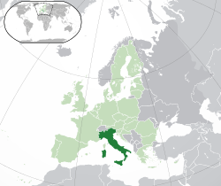 Location of  Italy  (dark green)– in Europe  (green & dark grey)– in the European Union  (green)  —  [Legend]